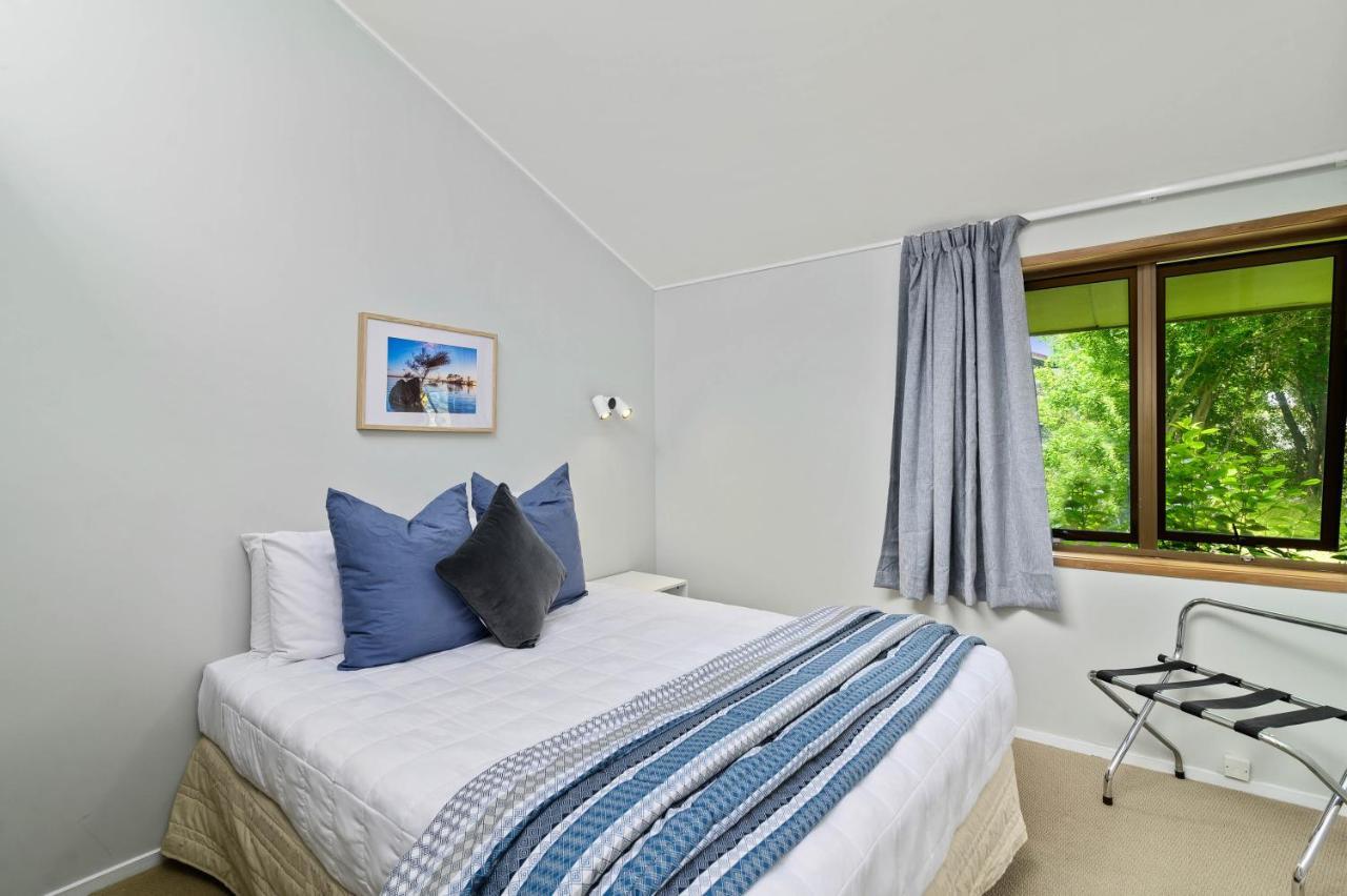 The Bird House - Kawaha Point, Rotorua. Stylish Six Bedroom Home With Space, Views And Relaxed Atmosphere Екстер'єр фото