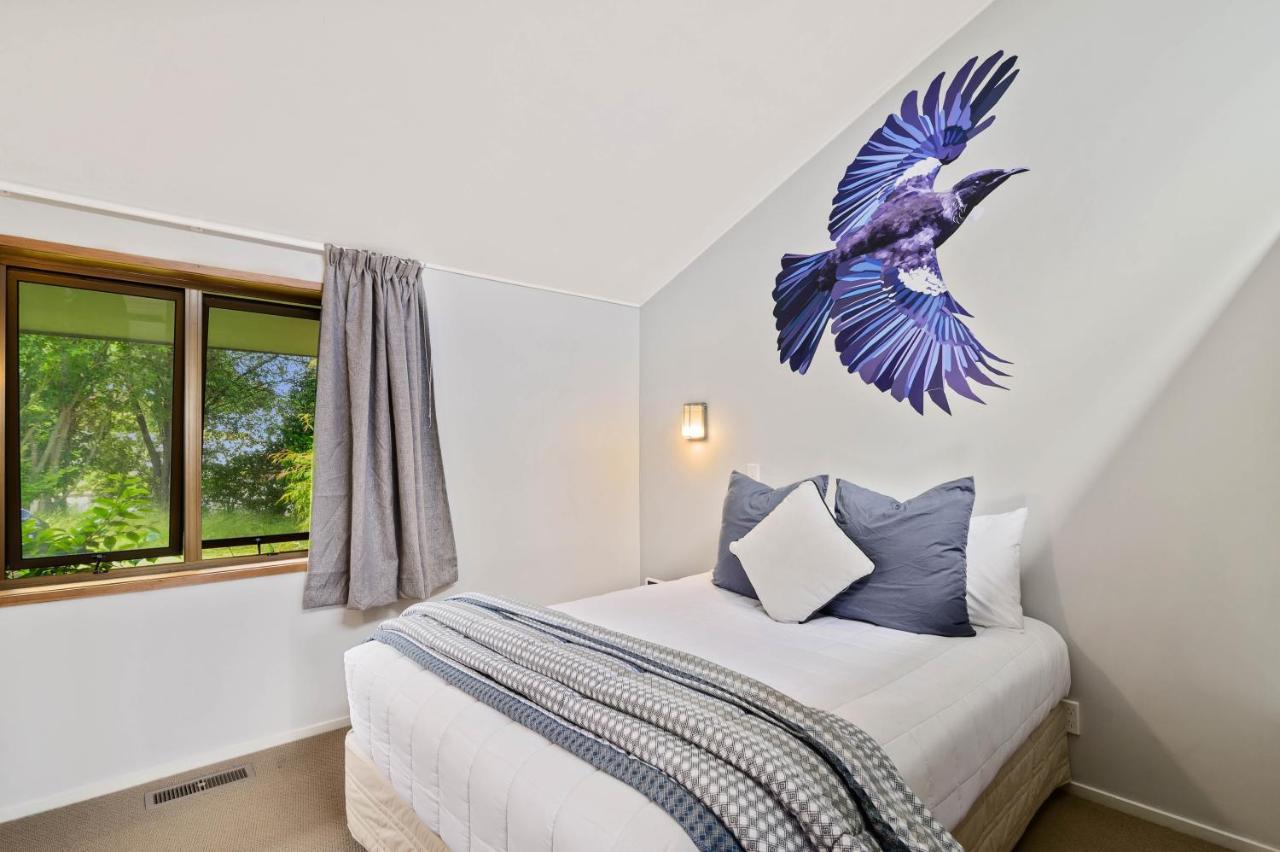 The Bird House - Kawaha Point, Rotorua. Stylish Six Bedroom Home With Space, Views And Relaxed Atmosphere Екстер'єр фото